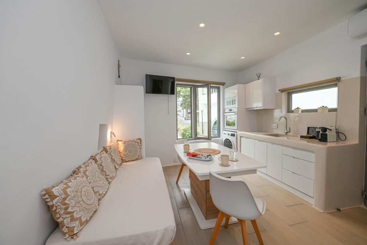 Le Petit Ενα Μικρό Αλλά Όμορφο Σπίτι Appartement Stení Buitenkant foto