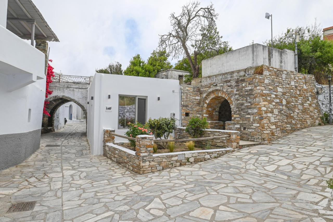 Le Petit Ενα Μικρό Αλλά Όμορφο Σπίτι Appartement Stení Buitenkant foto